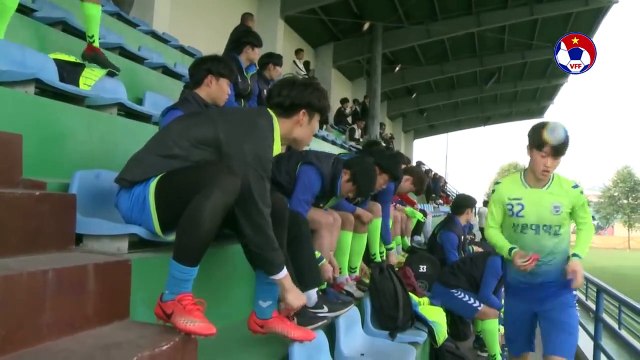 ĐT U22 Việt Nam gửi lời chúc may mắn đến ĐTQG trước trận tứ kết Asian Cup 2019 | VFF Channel