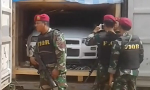 Penyelundupan Mobil Asal Singapura ke Indonesia Berhasil Digagalkan