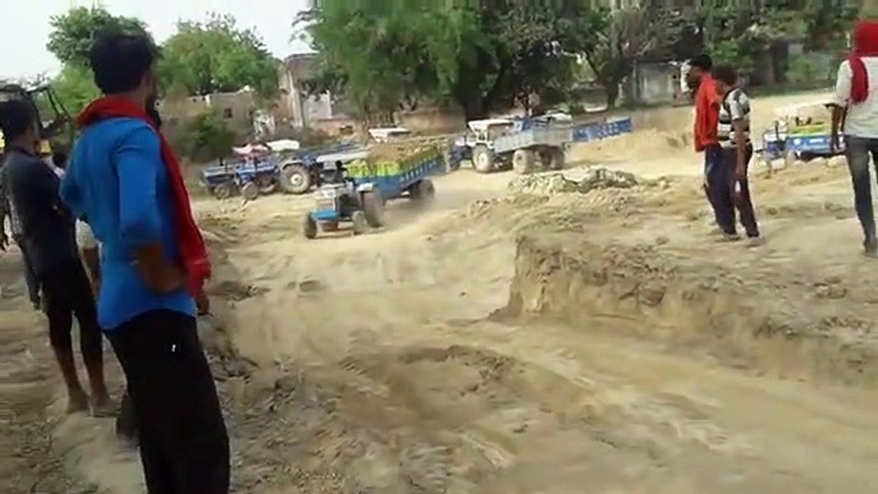can the tractor get up the hill!!!! Woooaaahhh...