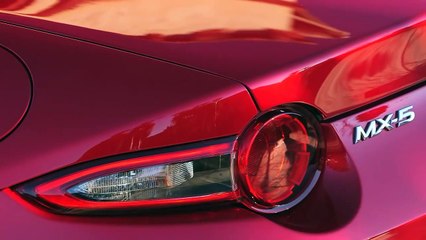 Mazda MX-5 Interior and Exterior