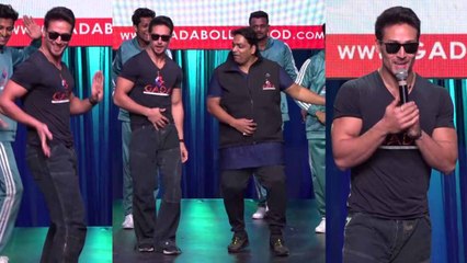 Tiger Shroff shakes a leg at the launch of Ganesh Acharya's Dance Academy; Watch Video | Boldsky