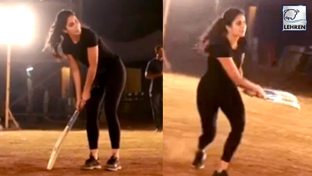 Katrina Kaif Flaunts Her Cricket Skills & Asks Anushka To Ask Virat For The World Cup Team