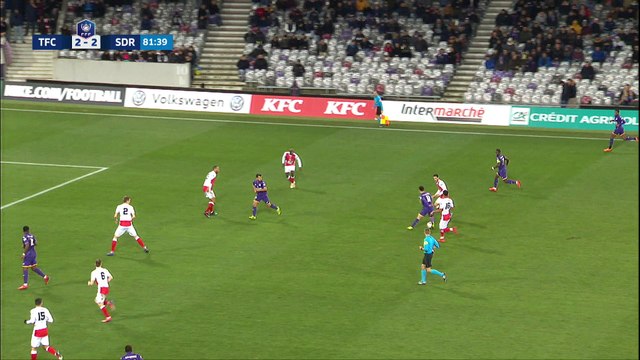 En renard, Aaron Leya Iseka y va de son doublé face à Reims