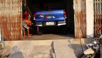 Driver Finds 5Ft Long Monitor Lizard Hiding Under His Car