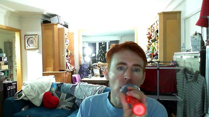 Wiwi égratigne "Eva" de Lisandro Cuxi