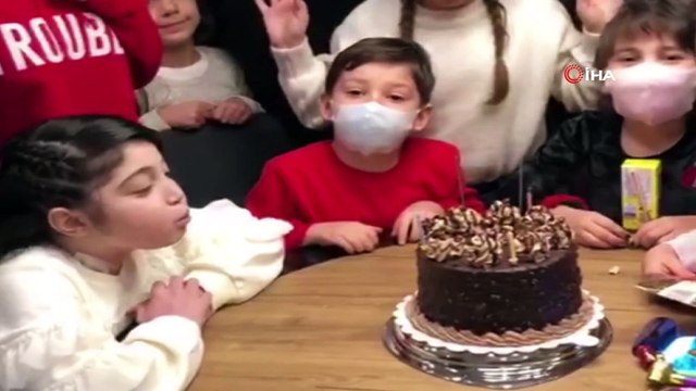 Yüzlerce lösemili çocuk ve ailelerine destek oluyorlar