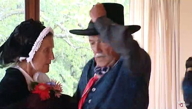 Les Fiancés d' Auvergne par le groupe folklorique la bourrée du CARLADES