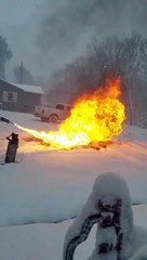 Déneiger au lance-flammes