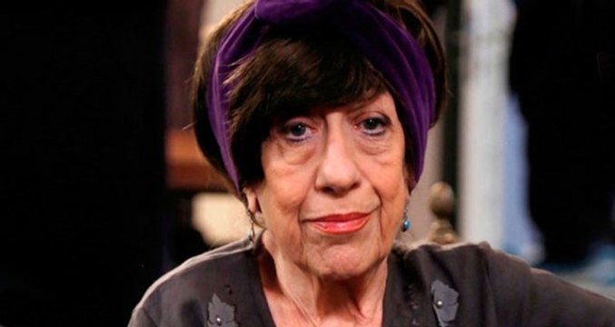 Son Dakika! Usta Tiyatrocu Ayşen Gruda Hayatını Kaybetti