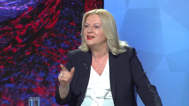 Ndryshimi i kufijve, Edita Tahiri: Rama-Thaçi-Vuçiç janë futur në skenare të rrezikshme