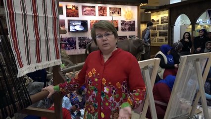 Kullanılmayan giysileri pazar çantasına dönüştürüyorlar - BİLECİK