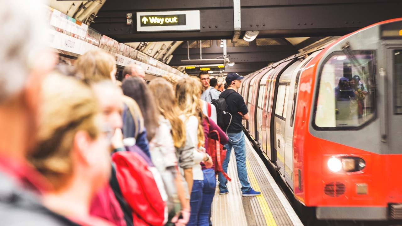 UK etiquette rules to know before visiting