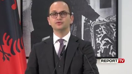 Report TV - Bushati dorëzon stafetën: E kemi kthyer ministrinë në shtëpinë e të gjithë shqiptarëve