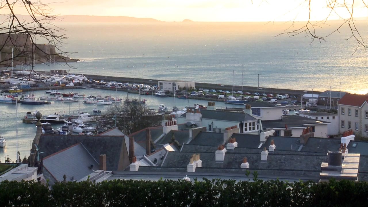 Vermisster Fußballer Sala: Ermittler verfolgen vier Szenarien