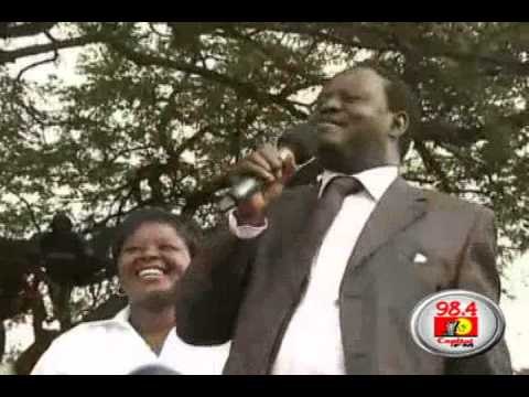 Raila overturns Michuki uniform rule