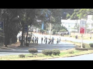 Motorists stoned, robbed as UoN students riot
