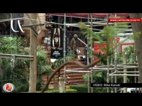 Kenyan forces defusing explosive devices in mall