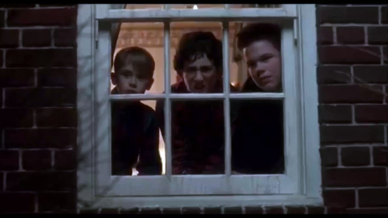 Home alone Meme