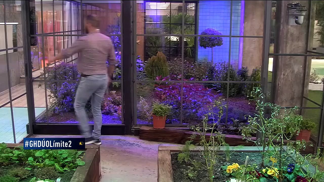 La espectacular caída de Kiko Rivera recién ‘em...