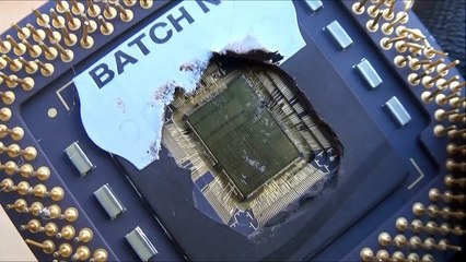 Скачать видео: Como se extrae el ORO de CPU ceramicos. Parte 1. ( 720 X 1280 )