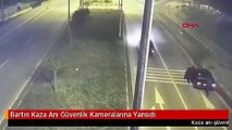 Bartın Kaza Anı Güvenlik Kameralarına Yansıdı