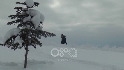 Ora News – Bora në Pult- Shosh-Shalë, shkolla të mbyllura, rruga me zinxhirë