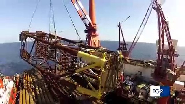 Trivelle in Puglia: Ministro Costa si rifiuta di firmare le concessioni altrimenti mi dimetto