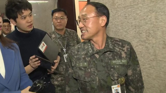 日초계기 위협비행...합참 향후 적극 대응 / YTN