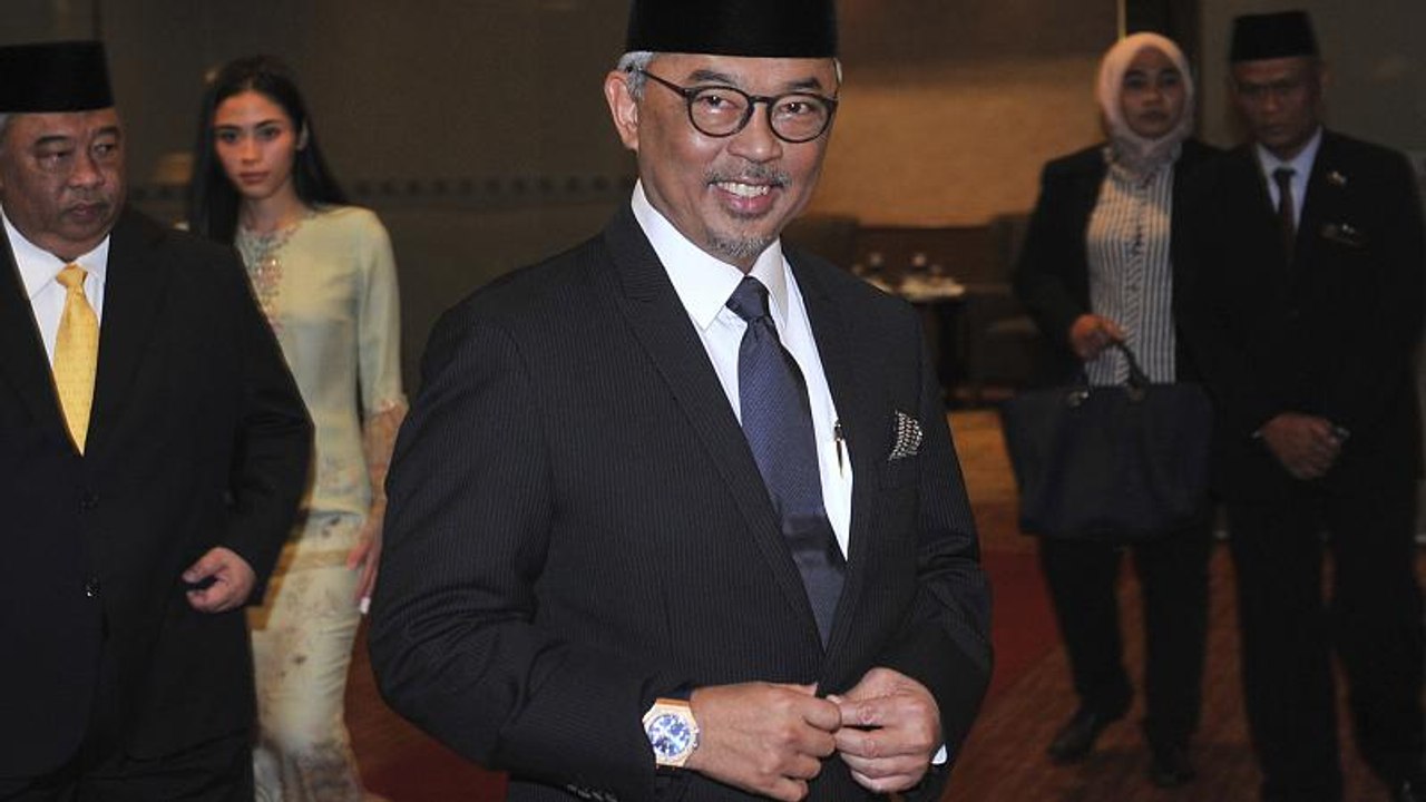 تعيين سلطان عبدالله سلطان ملكا جديدا لماليزيا