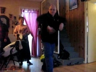 60 ans et sa danse la tektonic