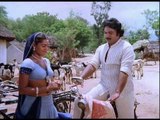 Soorakottai Singakutti - Silk Smitha gets caught