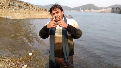 'ढूंढ लो कोई बहाना मुस्कुराने के लिए' (Dhundh Lo Koi Bahana Muskurane Ke Liye) - By Dipak Kr. Singh