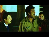 Singa Vettai - Nagarjuna pretends as Police officer