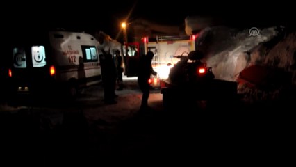 Mezradaki hasta kar motoru yardımıyla hastaneye ulaştırıldı - TUNCELİ