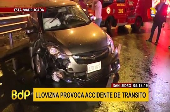 San Isidro: intensa lluvia provoca accidente en la Vía Expresa de Javier Prado