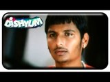 DIshyum Tamil Movie - Jiiva goes to Kerala to avoid Sandhya