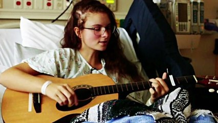 Teen Girl Sings Through Brain Surgery