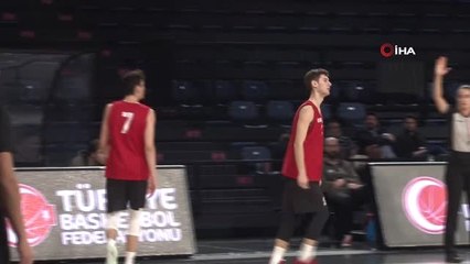 Basketbol Gençler Ligi Gelişim Kampı'nda Final Maçı Oynandı