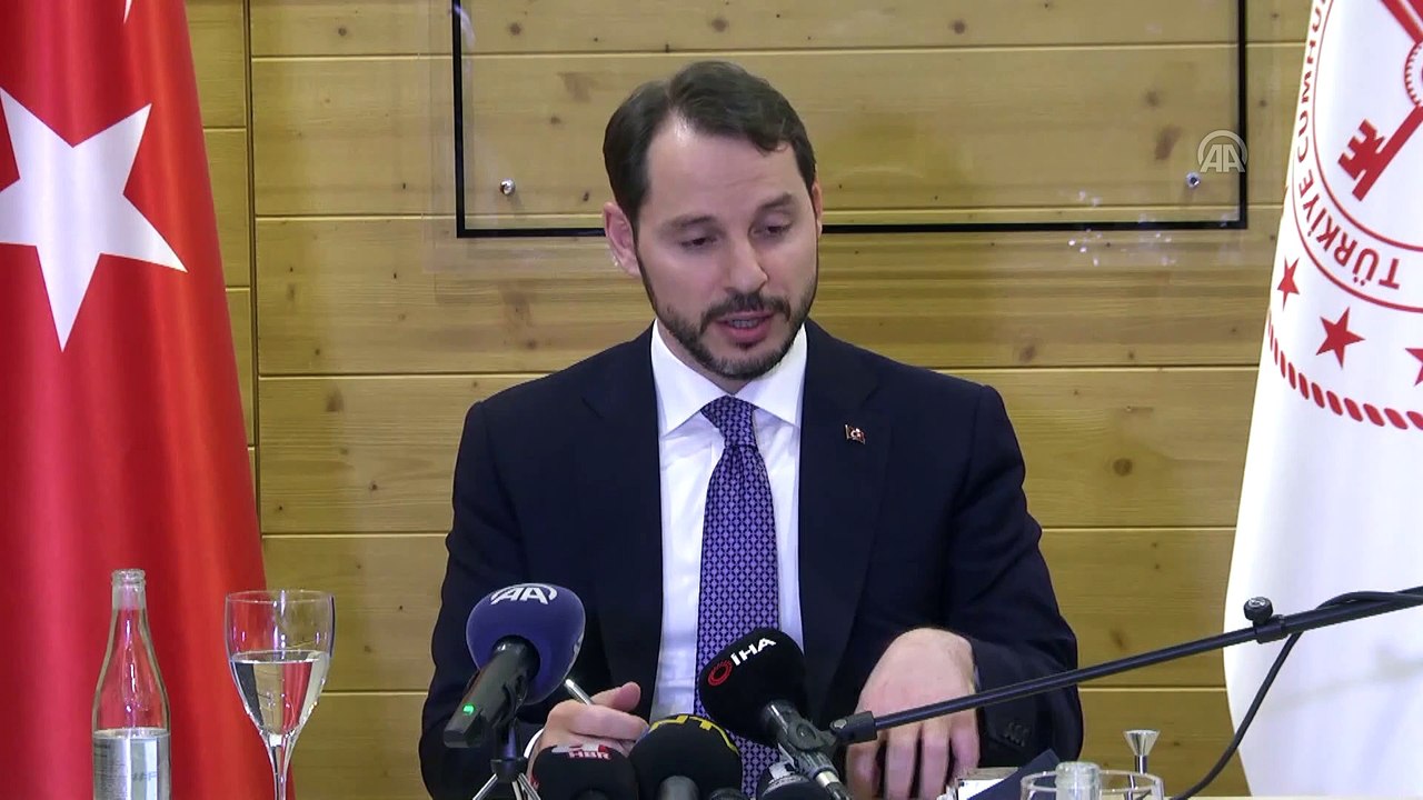 Albayrak: “Son çeyrekte bütçelediğimiz faiz giderlerinde 3 milyar TL’ye yakın bir faiz tasarrufu elde ettik” - DAVOS