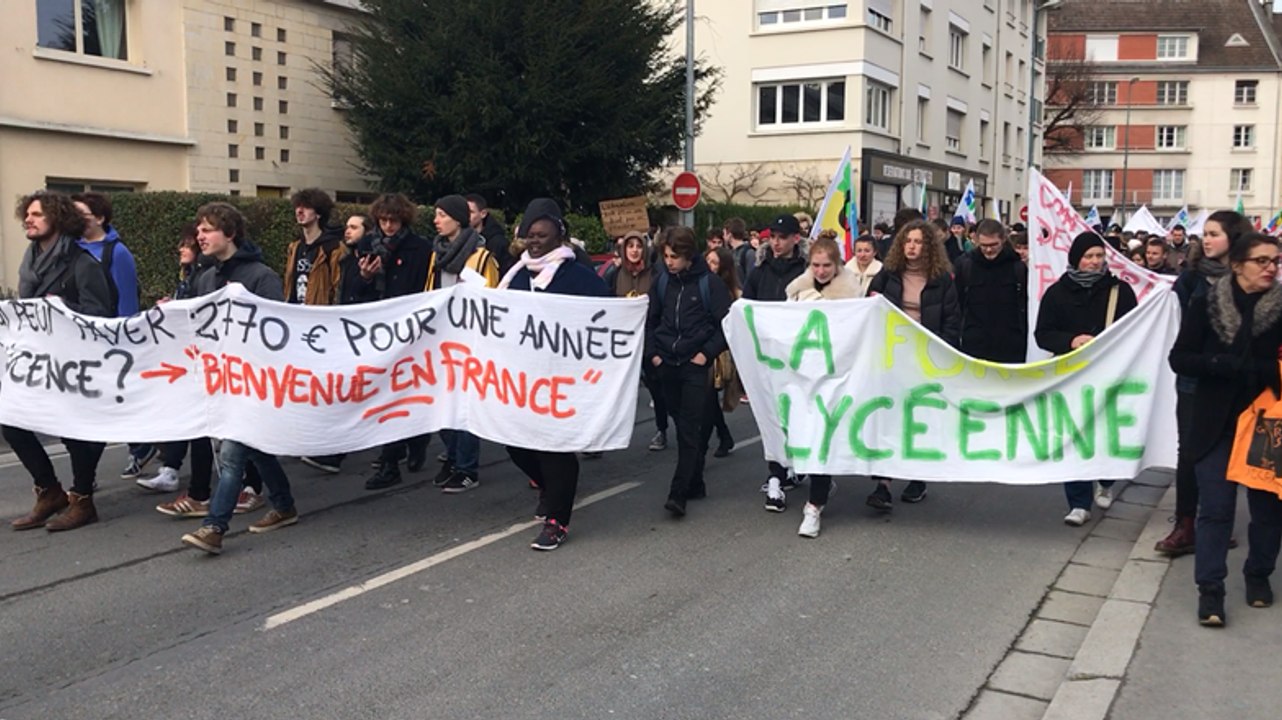Manifestation des enseignants du 1er et second...