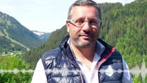 Nicolas Rubin, président des maires de Haute-Savoie, chante 