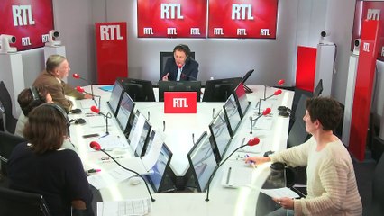 Macron s'invite à un débat citoyen : il "se met à l'épreuve", dit Duhamel