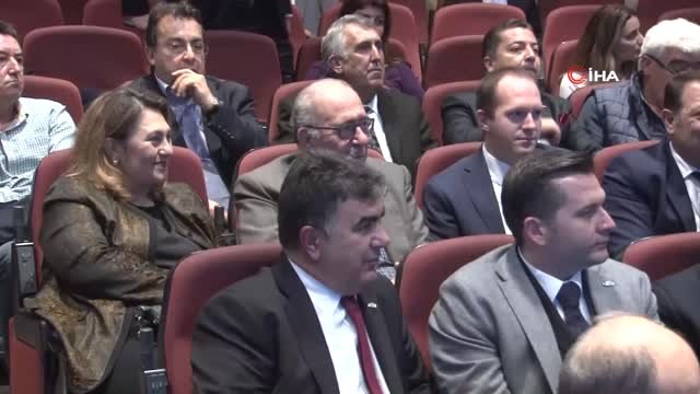 AK Parti İzmir Büyükşehir Belediye Başkan Adayı Zeybekci: İzmir Olarak Dünyayı Takip Edemedik