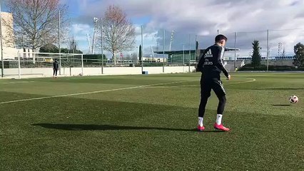 Gelabert recupera sensaciones:  golazo en un entrenamiento