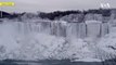 Les chutes du Niagara prisent dans les glaces : magnifique