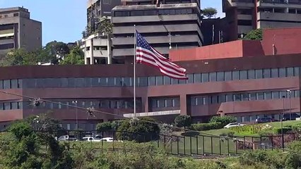 EUA: pessoal diplomático 'não essencial' deixará Venezuela