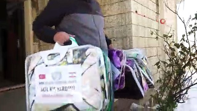 - Türkiye’den Lübnan’daki Arsal Kampına Yardım