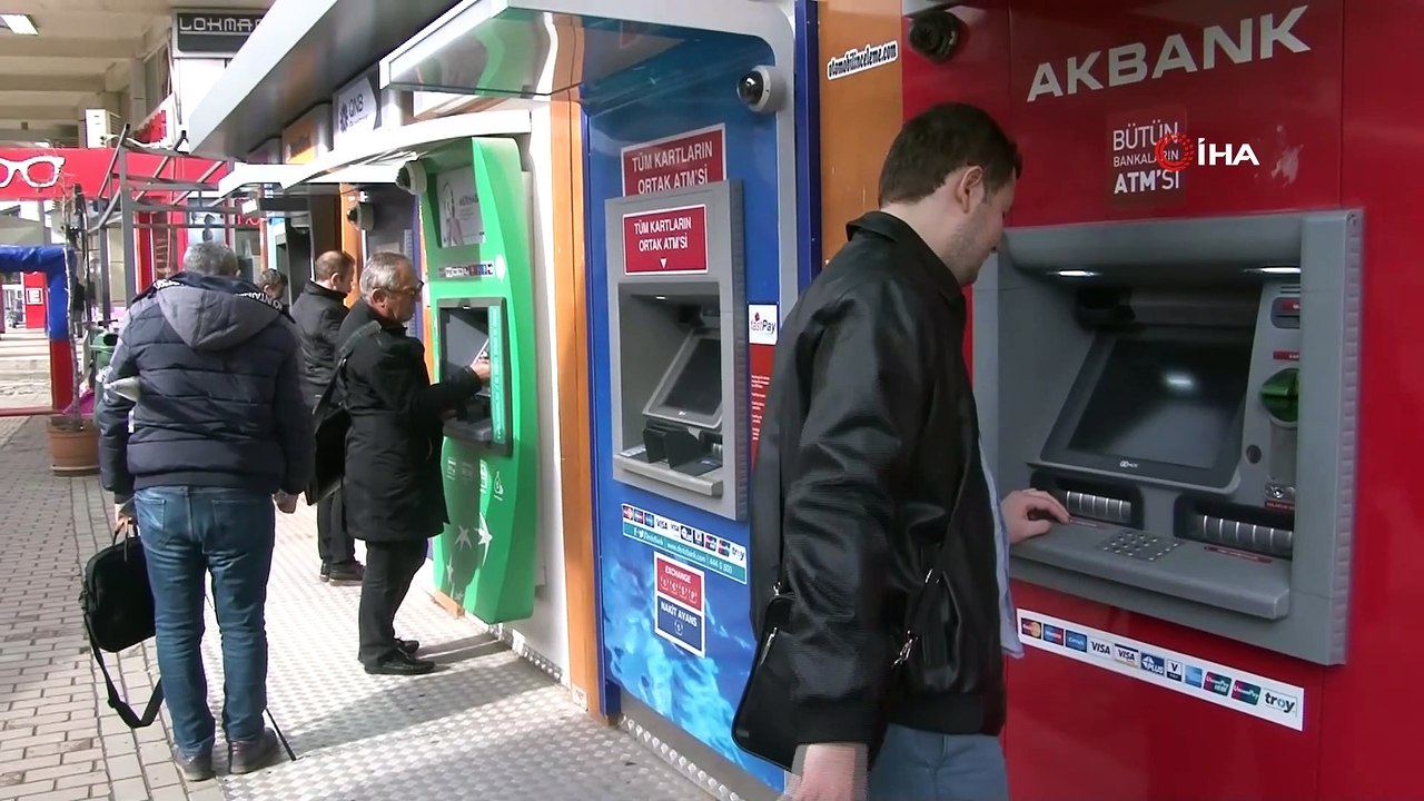 Bankalar işsiz vatandaşa 20 bin lira limitli kredi kartı verdi