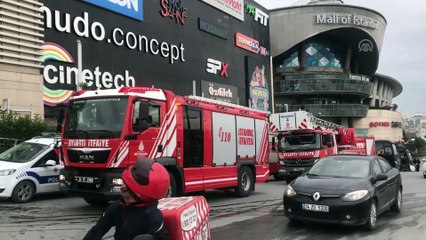 Başakşehir'de AVM'de yangın - İSTANBUL