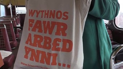 Wrexham's Big Energy Saving Bus!